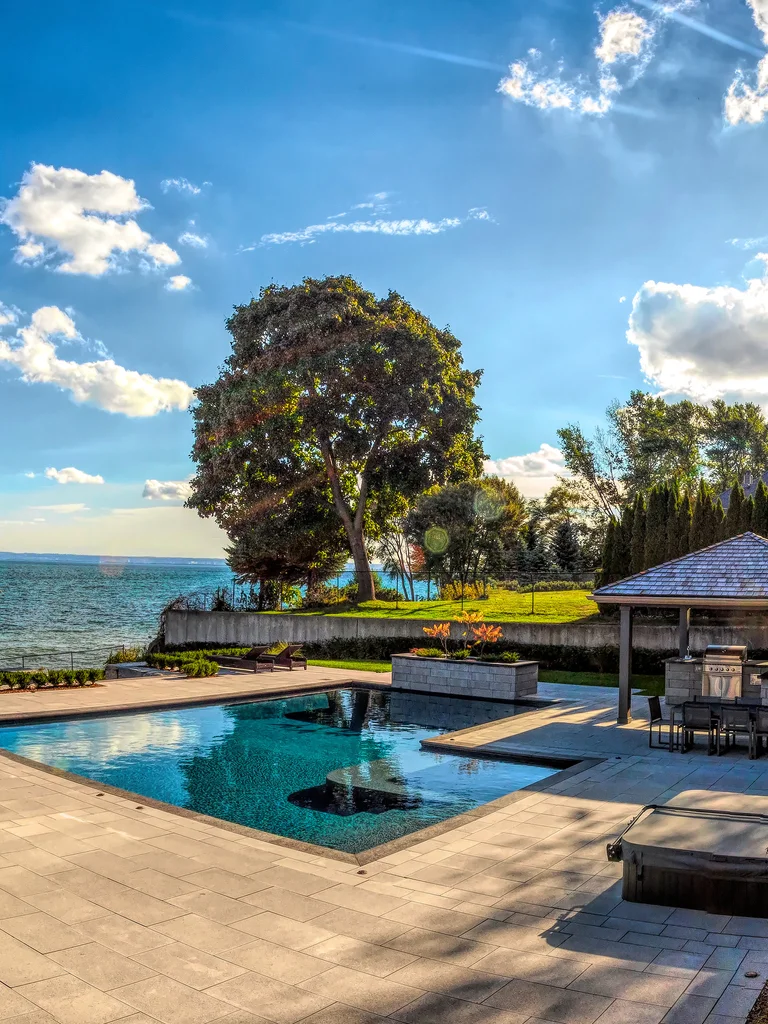 Landscape Construction Services in Burlington, Ontario